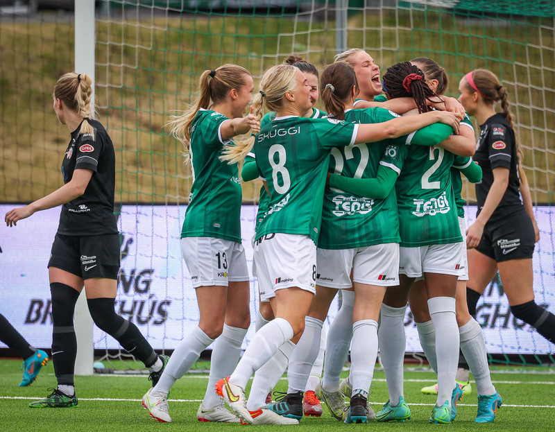 Myndaveisla: Breiðablik vann Þór/KA í fyrsta leik