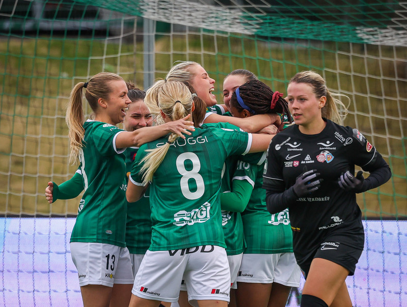 Myndaveisla: Breiðablik vann Þór/KA í fyrsta leik