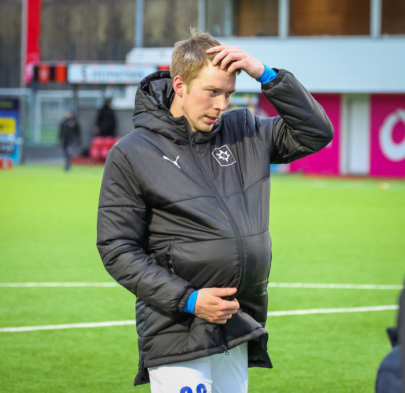 Emil skoraði þrennu og eignaði sér boltann.