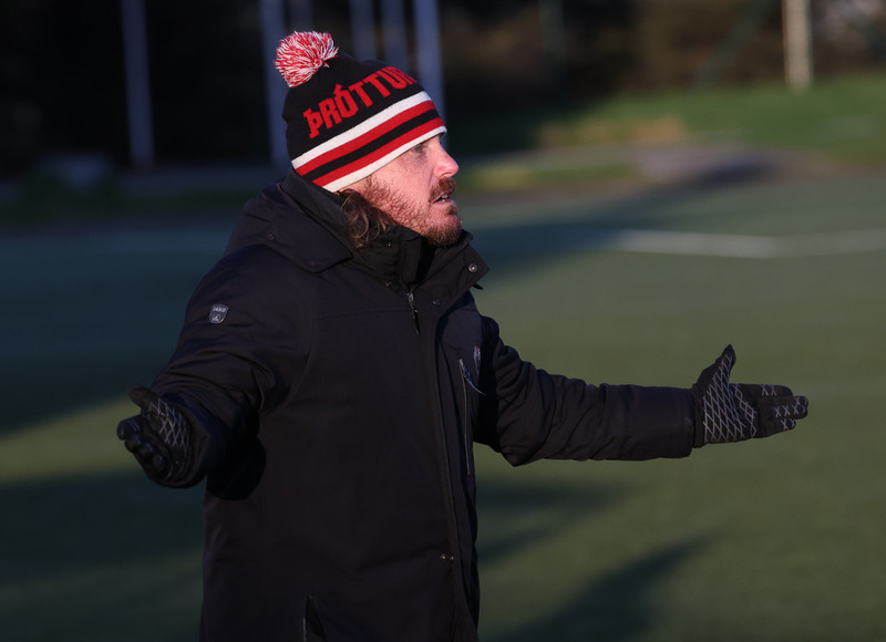 Nik Chamberlain, þjálfari Þróttar
