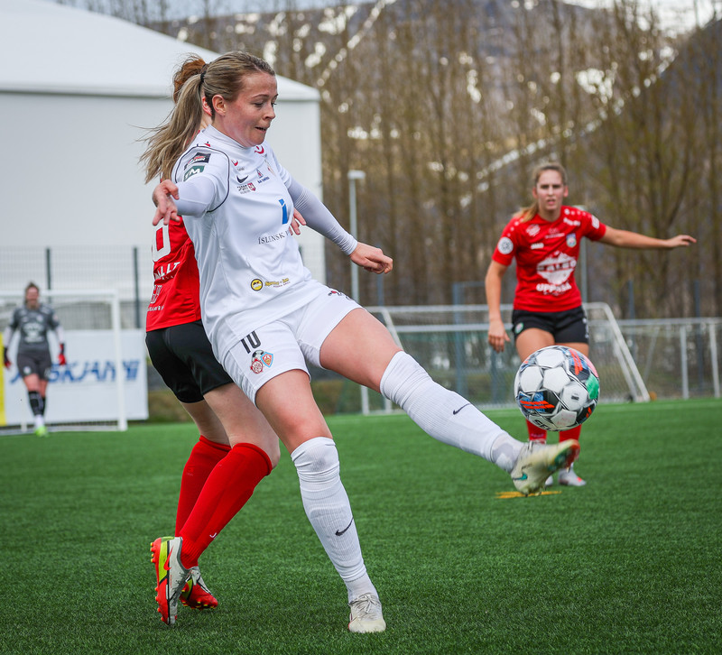 Myndaveisla: Þór/KA sótti þrjú stig í Mosfellsbæinn