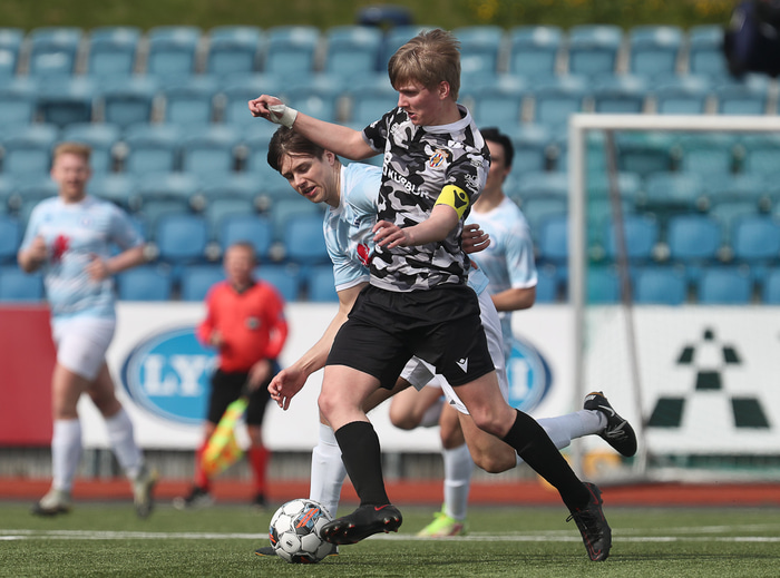 Hörður frá Ísafirði gerði sjö mörk gegn Reyni