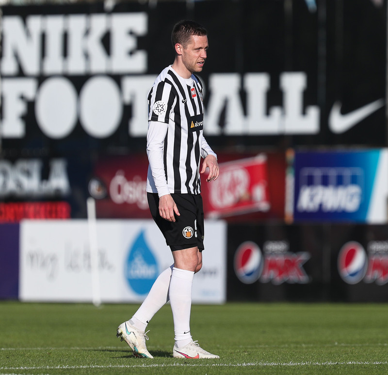 „Er ekki hrifinn af því hvernig KR hefur höndlað málefni Kjartans Henry"