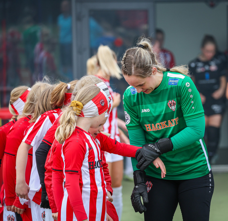 Myndaveisla: Þróttur vann Þór/KA stórt