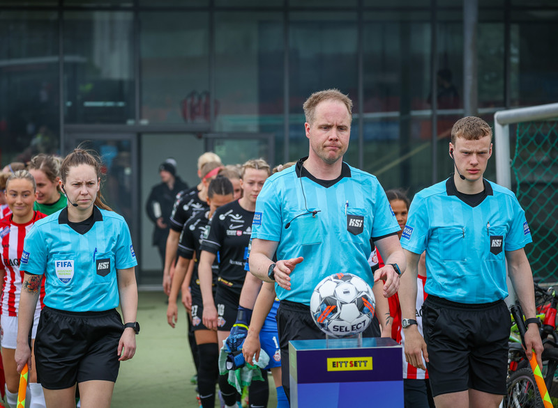 Myndaveisla: Þróttur vann Þór/KA stórt
