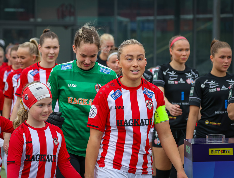 Myndaveisla: Þróttur vann Þór/KA stórt