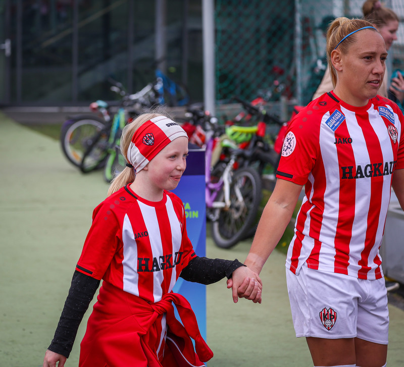 Myndaveisla: Þróttur vann Þór/KA stórt
