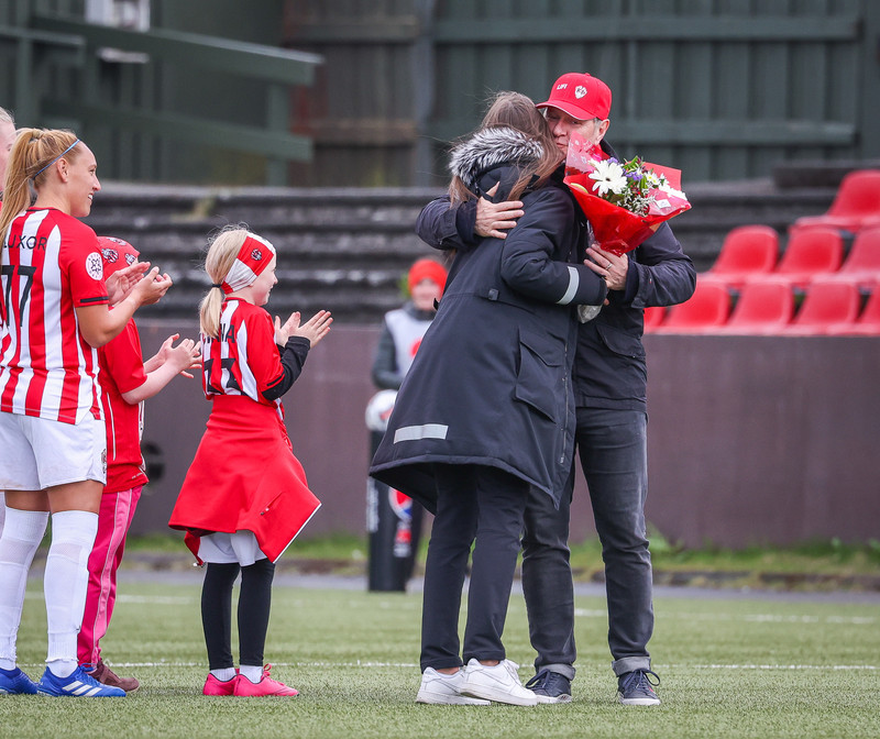 Myndaveisla: Þróttur vann Þór/KA stórt