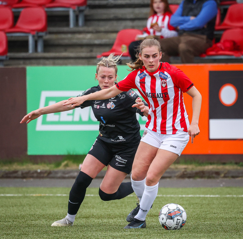 Myndaveisla: Þróttur vann Þór/KA stórt
