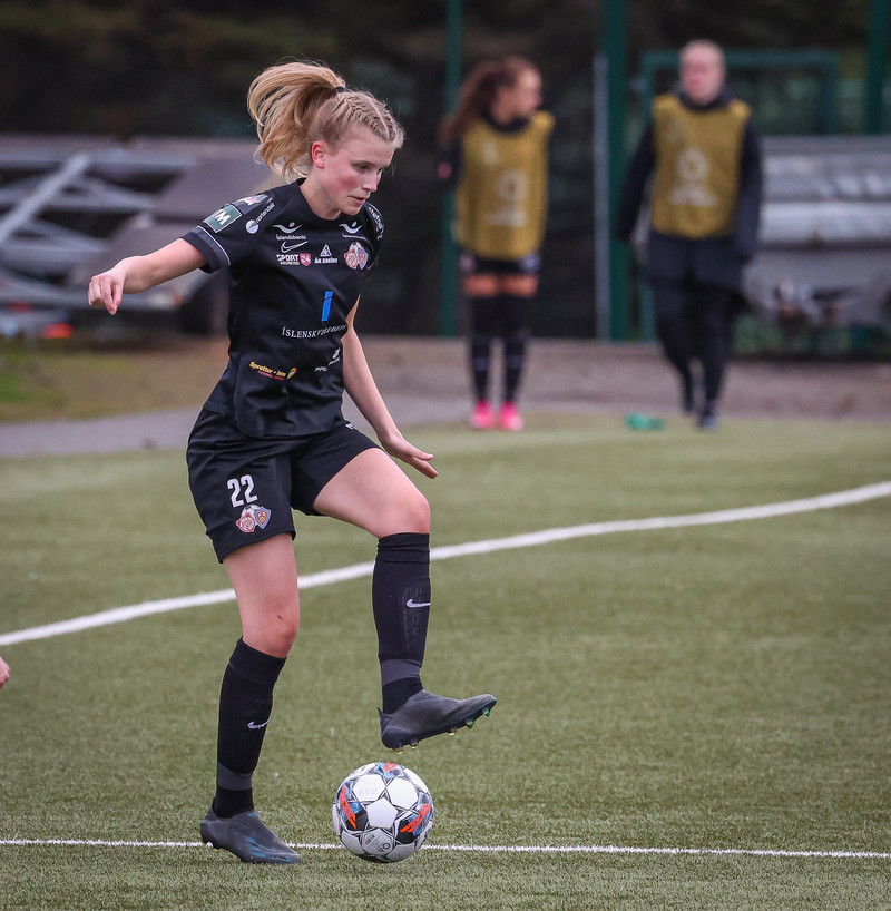 Myndaveisla: Þróttur vann Þór/KA stórt