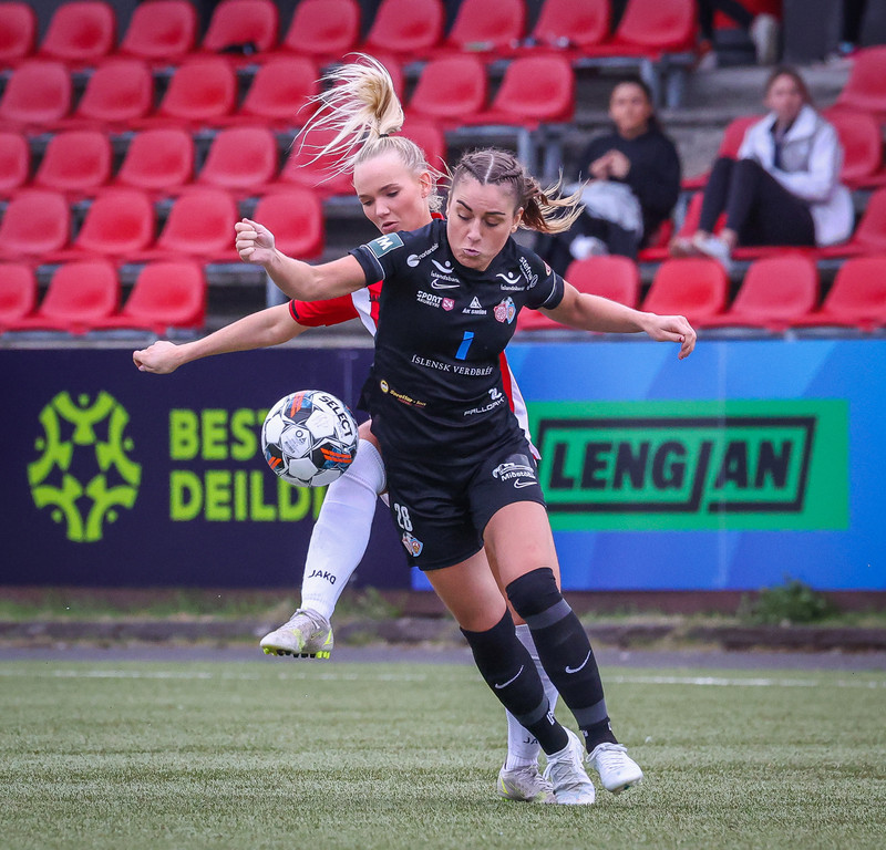 Myndaveisla: Þróttur vann Þór/KA stórt