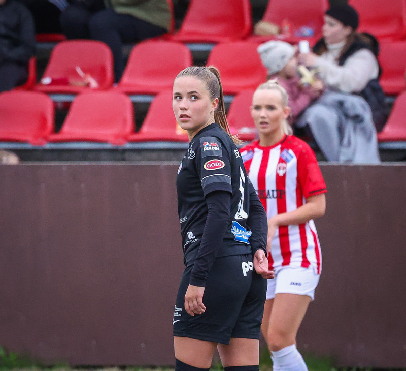 Myndaveisla: Þróttur vann Þór/KA stórt