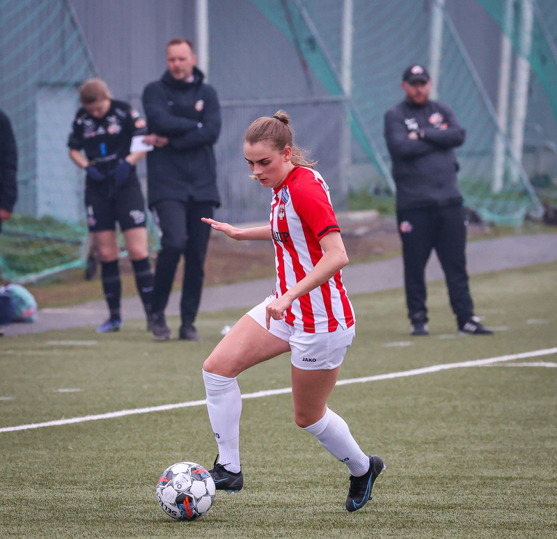 Myndaveisla: Þróttur vann Þór/KA stórt