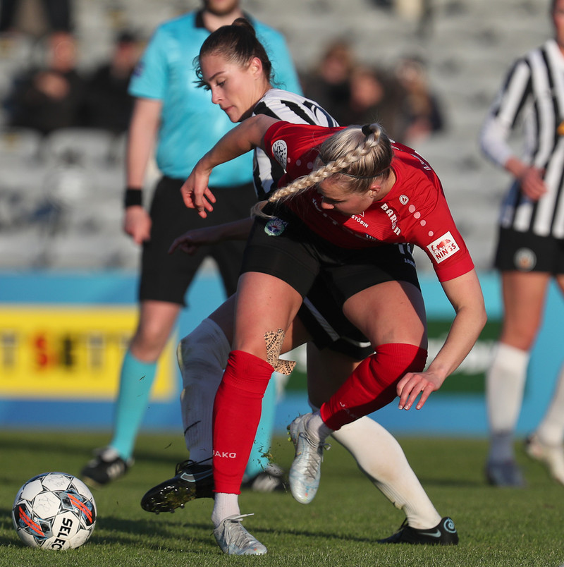Myndaveisla: Fyrsti sigur KR kom gegn Aftureldingu