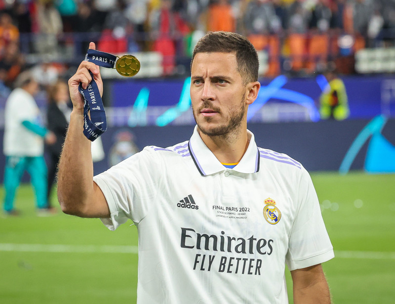 Hazard íhugar að leggja skóna á hilluna