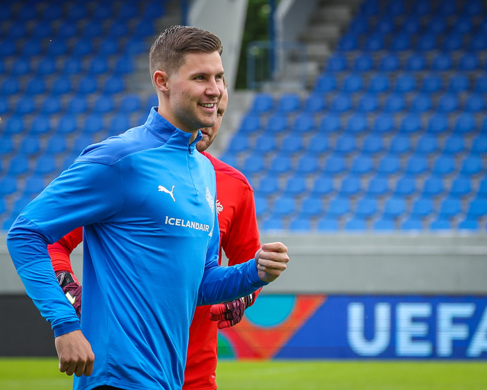 Ari Leifsson er kominn í 8-liða úrslit