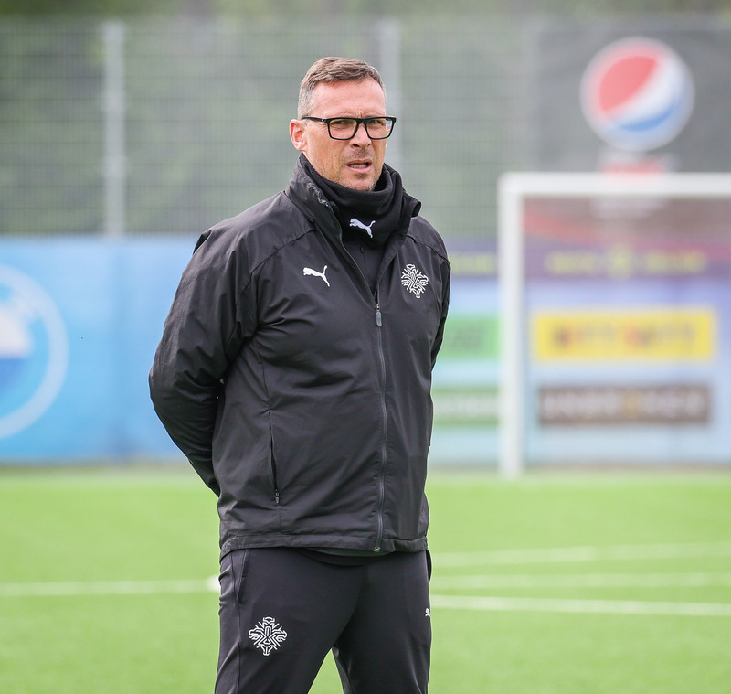 Jörundur Áki Sveinsson - Fyrrum aðstoðarþjálfari FH og er núna að þjálfa yngri landslið Íslands.