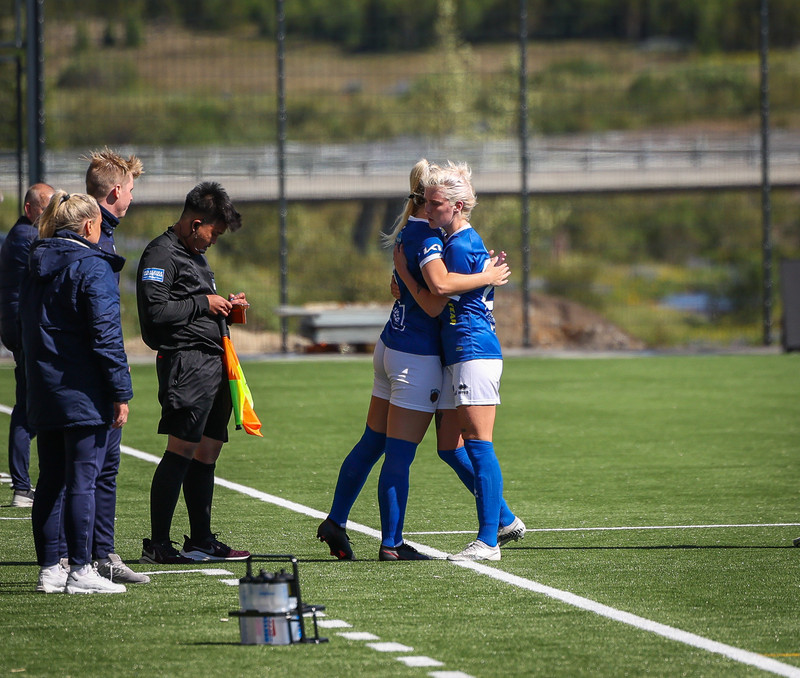 2. deild kvenna: Þriðji sigur ÍA í röð - Fram með fullt hús