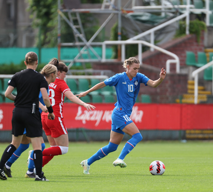 Dagný verður í treyju númer tíu.