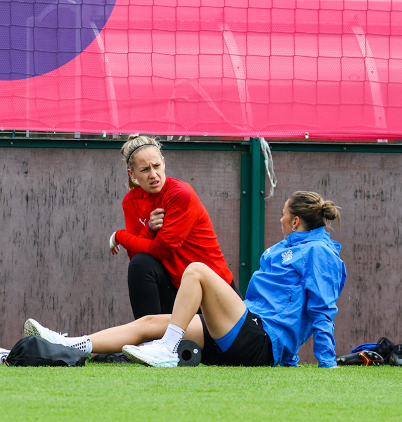 Íris Dögg Gunnarsdóttir, með landsliðinu á EM í júlí
