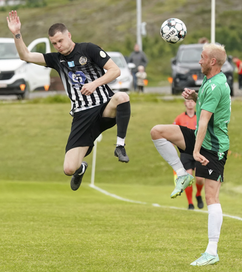 Myndaveisla: Njarðvík vann Magna á Grenivík