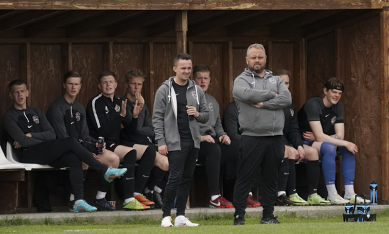 Myndaveisla: Njarðvík vann Magna á Grenivík