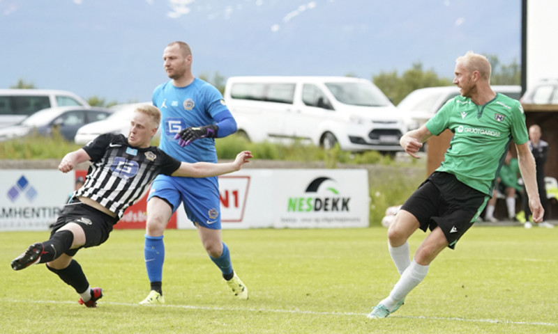 Myndaveisla: Njarðvík vann Magna á Grenivík