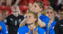 „Full tilhlökkunar" eftir eins og hálfs árs...