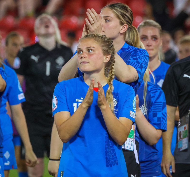 Agla María eftir síðasta leikinn á EM 2022.