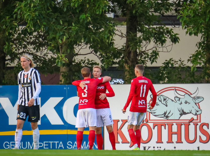 Myndaveisla: Sex mörk í jafntefli KR og Vals