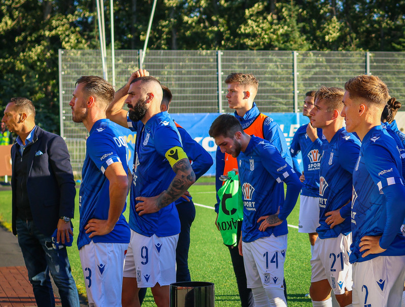 Myndir: Leikmenn Lech Poznan þurftu að svara fyrir tapið fyrir framan stúkuna