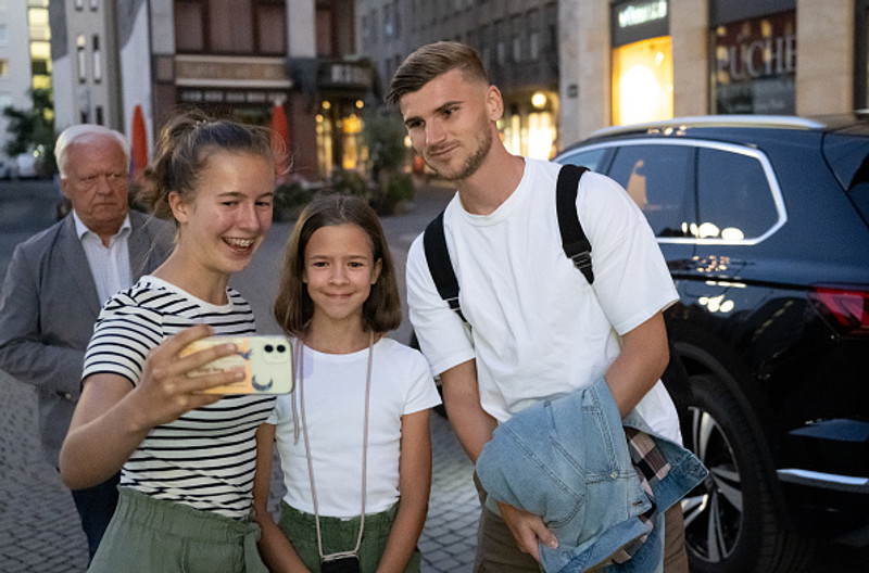 Werner og systur hans; Hedda og Lotta.