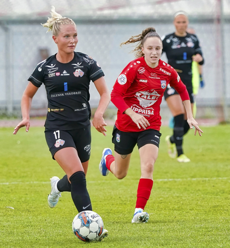 Myndaveisla: Afturelding sótti þrjú stig norður