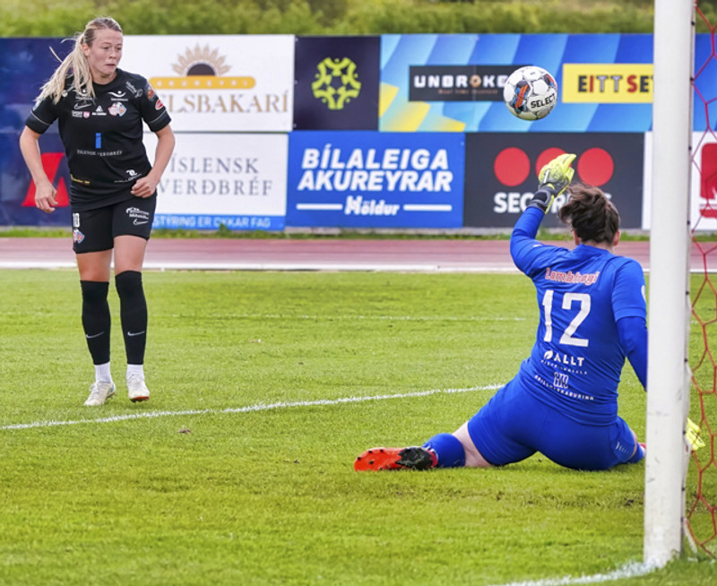 Myndaveisla: Afturelding sótti þrjú stig norður