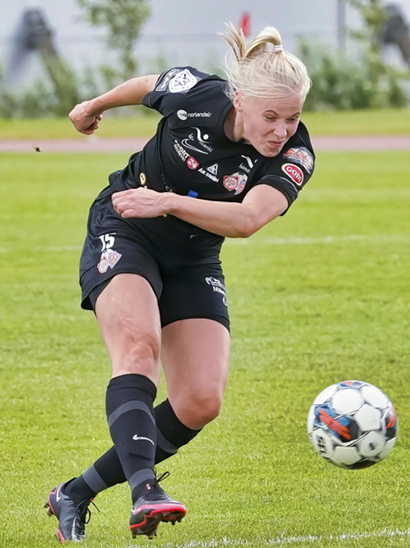 Myndaveisla: Afturelding sótti þrjú stig norður
