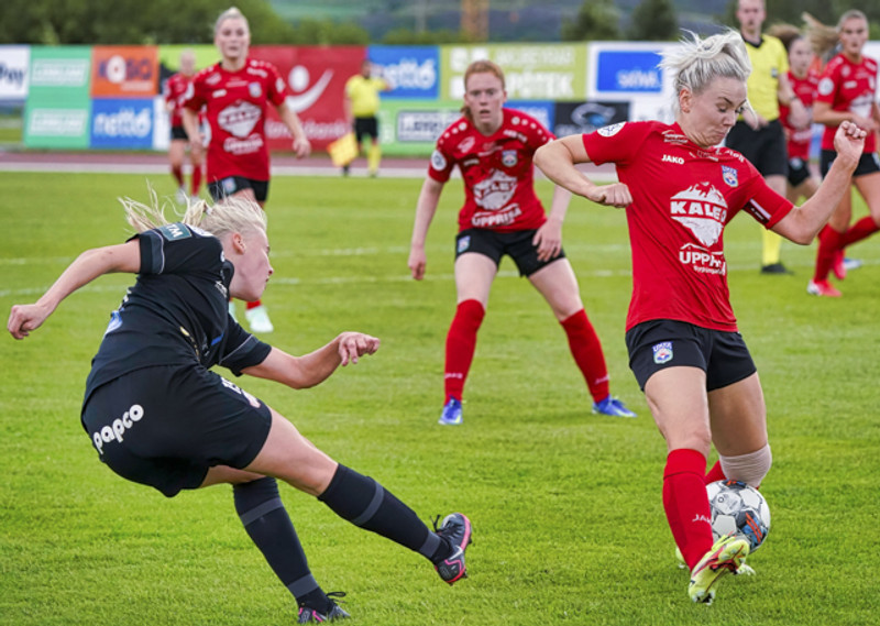 Myndaveisla: Afturelding sótti þrjú stig norður