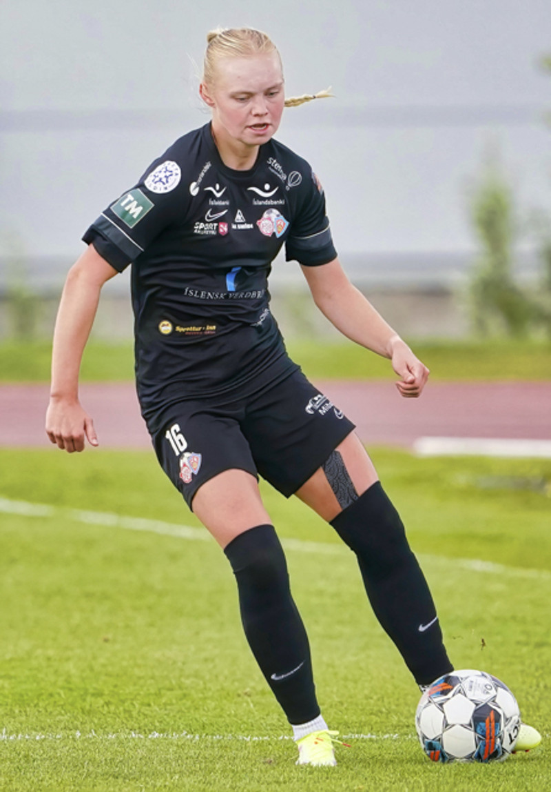 Myndaveisla: Afturelding sótti þrjú stig norður