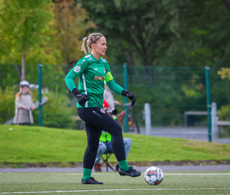 Myndaveisla: Stórsigur Þróttar á ÍBV