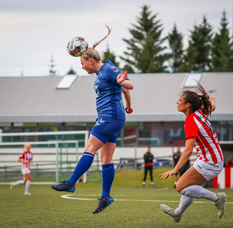 Myndaveisla: Stórsigur Þróttar á ÍBV
