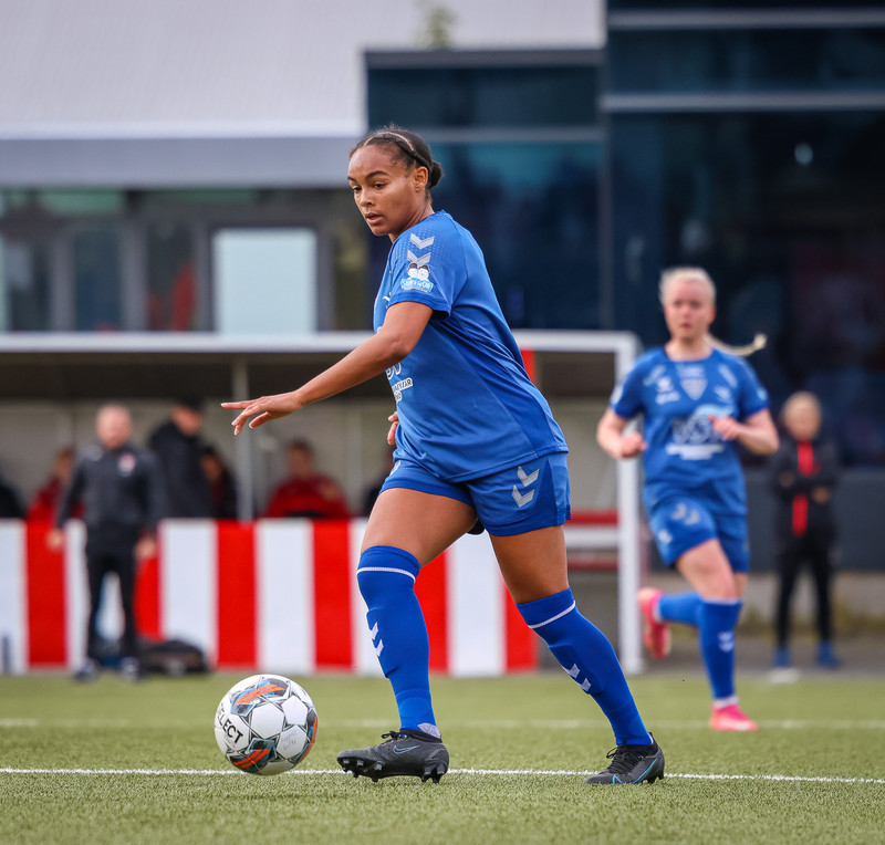 Myndaveisla: Stórsigur Þróttar á ÍBV