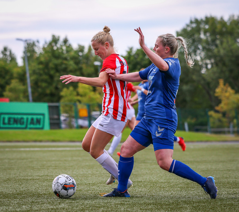 Myndaveisla: Stórsigur Þróttar á ÍBV