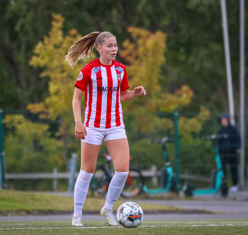Myndaveisla: Stórsigur Þróttar á ÍBV