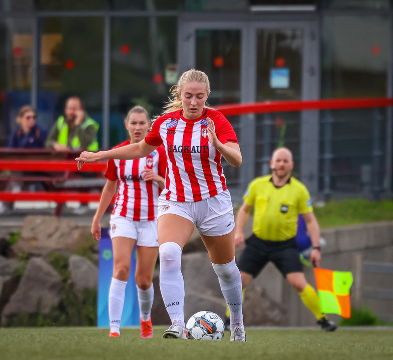 Myndaveisla: Stórsigur Þróttar á ÍBV