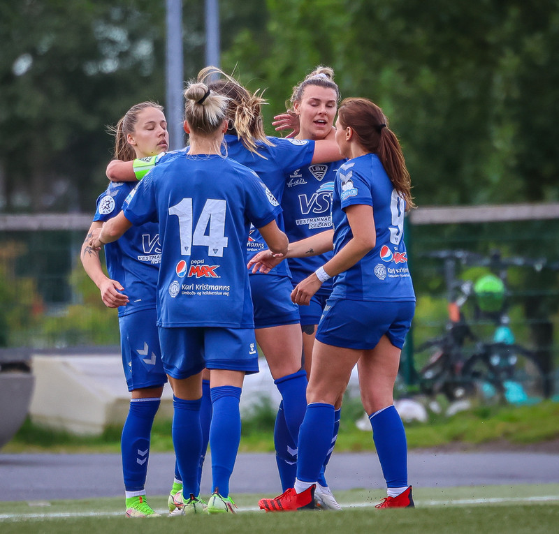 Myndaveisla: Stórsigur Þróttar á ÍBV