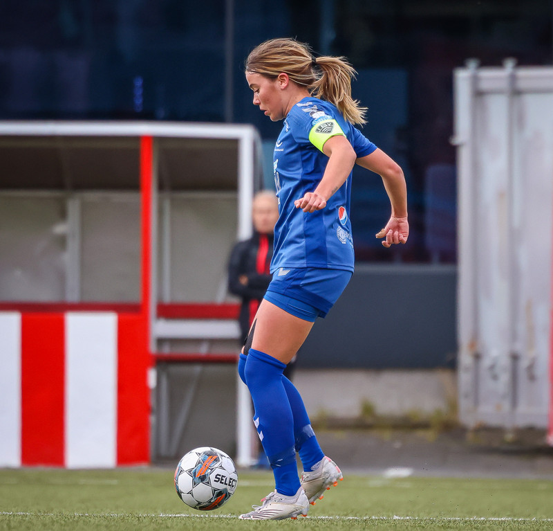 Myndaveisla: Stórsigur Þróttar á ÍBV
