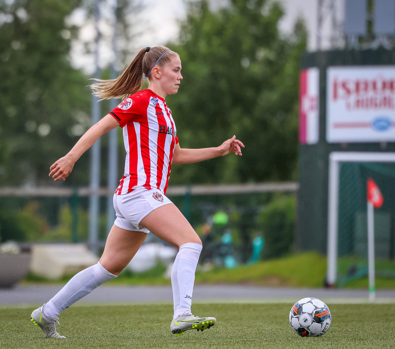 Myndaveisla: Stórsigur Þróttar á ÍBV
