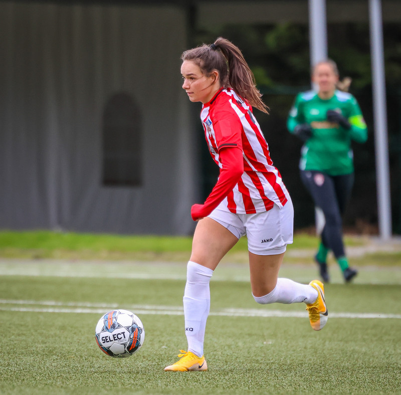 Myndaveisla: Stórsigur Þróttar á ÍBV