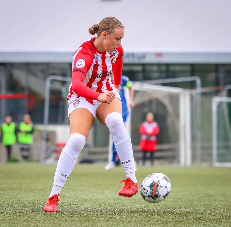 Myndaveisla: Stórsigur Þróttar á ÍBV