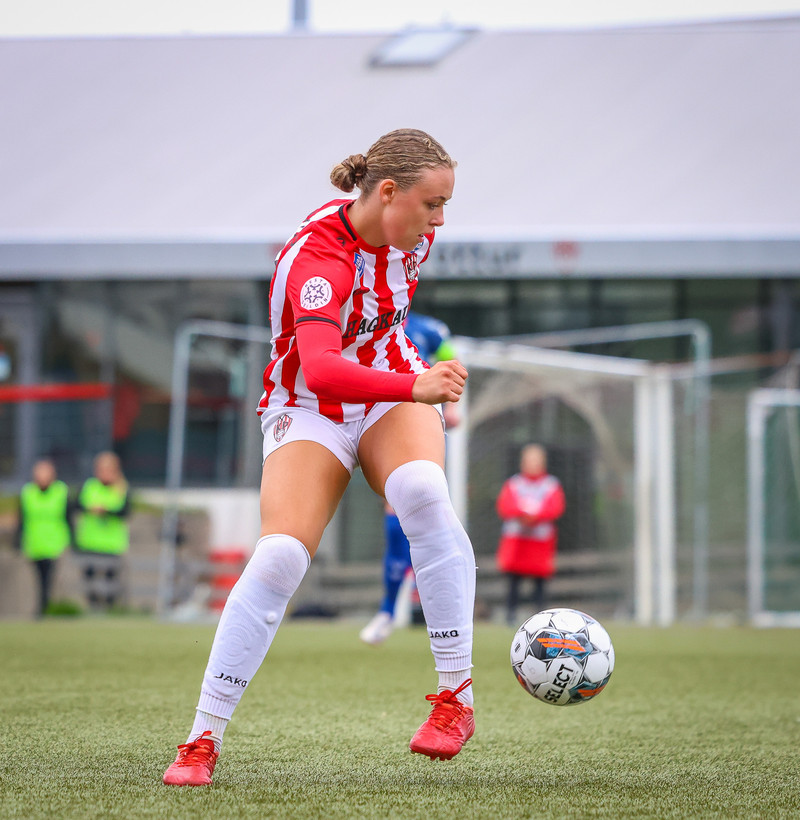 Myndaveisla: Stórsigur Þróttar á ÍBV