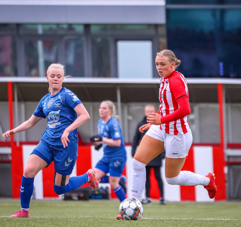 Myndaveisla: Stórsigur Þróttar á ÍBV